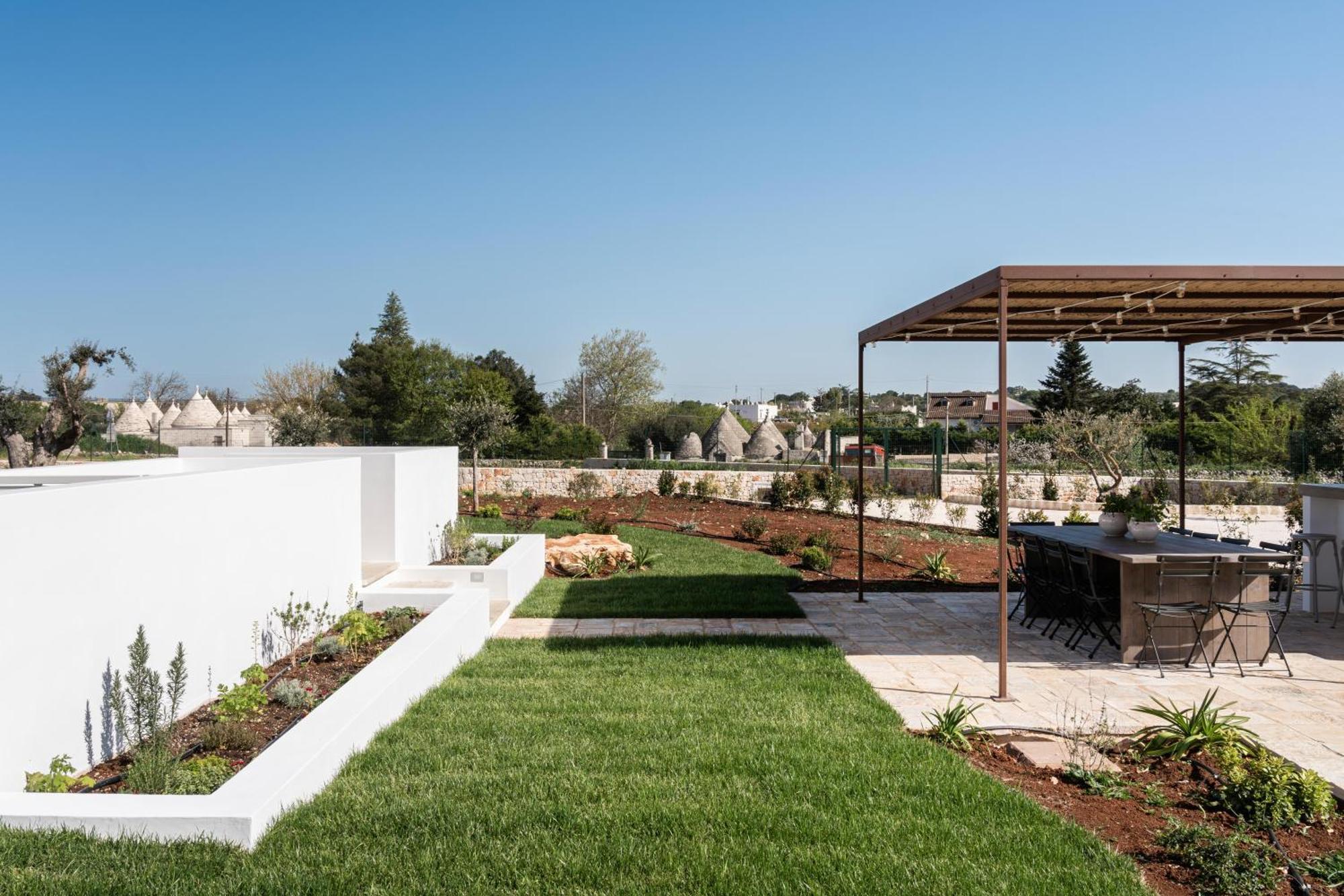 Trullo Jale - Boutique Apartments Остуни Экстерьер фото