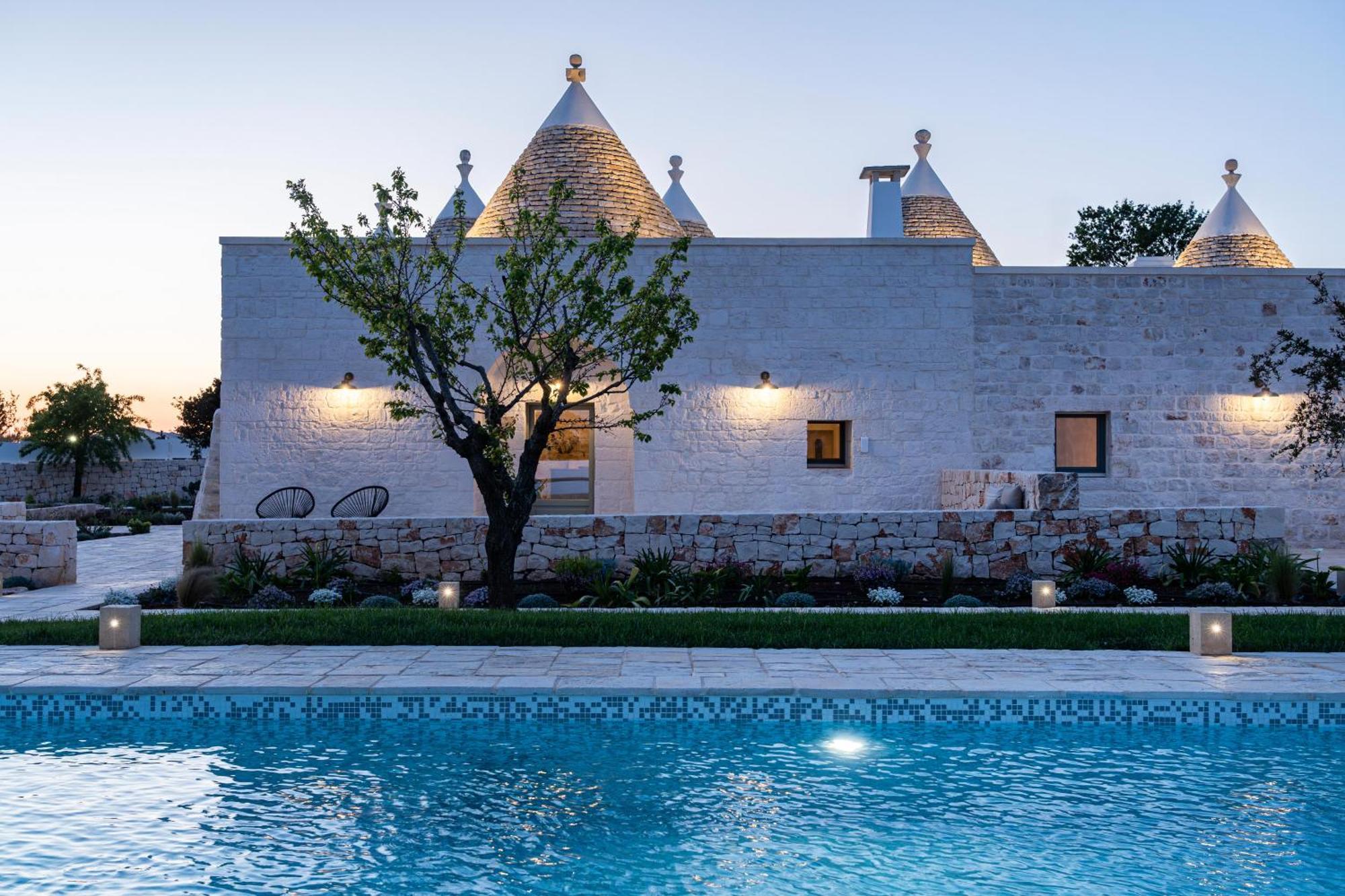 Trullo Jale - Boutique Apartments Остуни Экстерьер фото