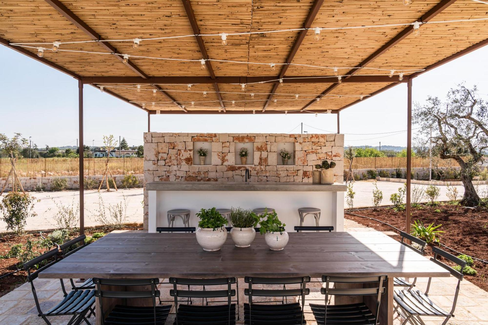 Trullo Jale - Boutique Apartments Остуни Экстерьер фото